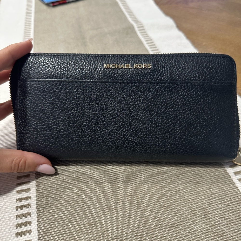 Michael Kors Black Pebbled Leather Zip Wallet